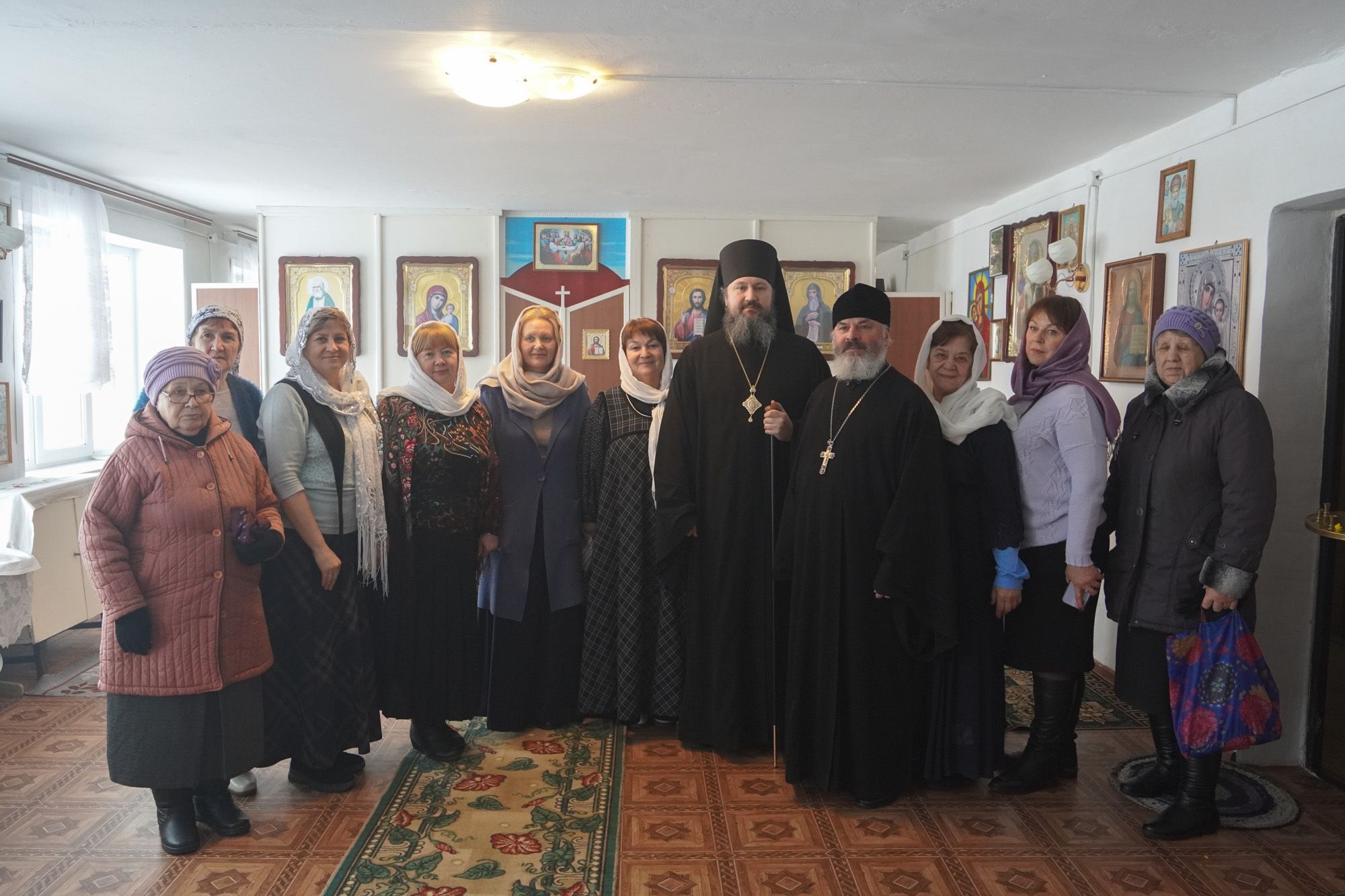 Епископ Варфоломей совершил Божественную литургию в храме преподобного Антония Печерского п. Осиновский Марксовского района