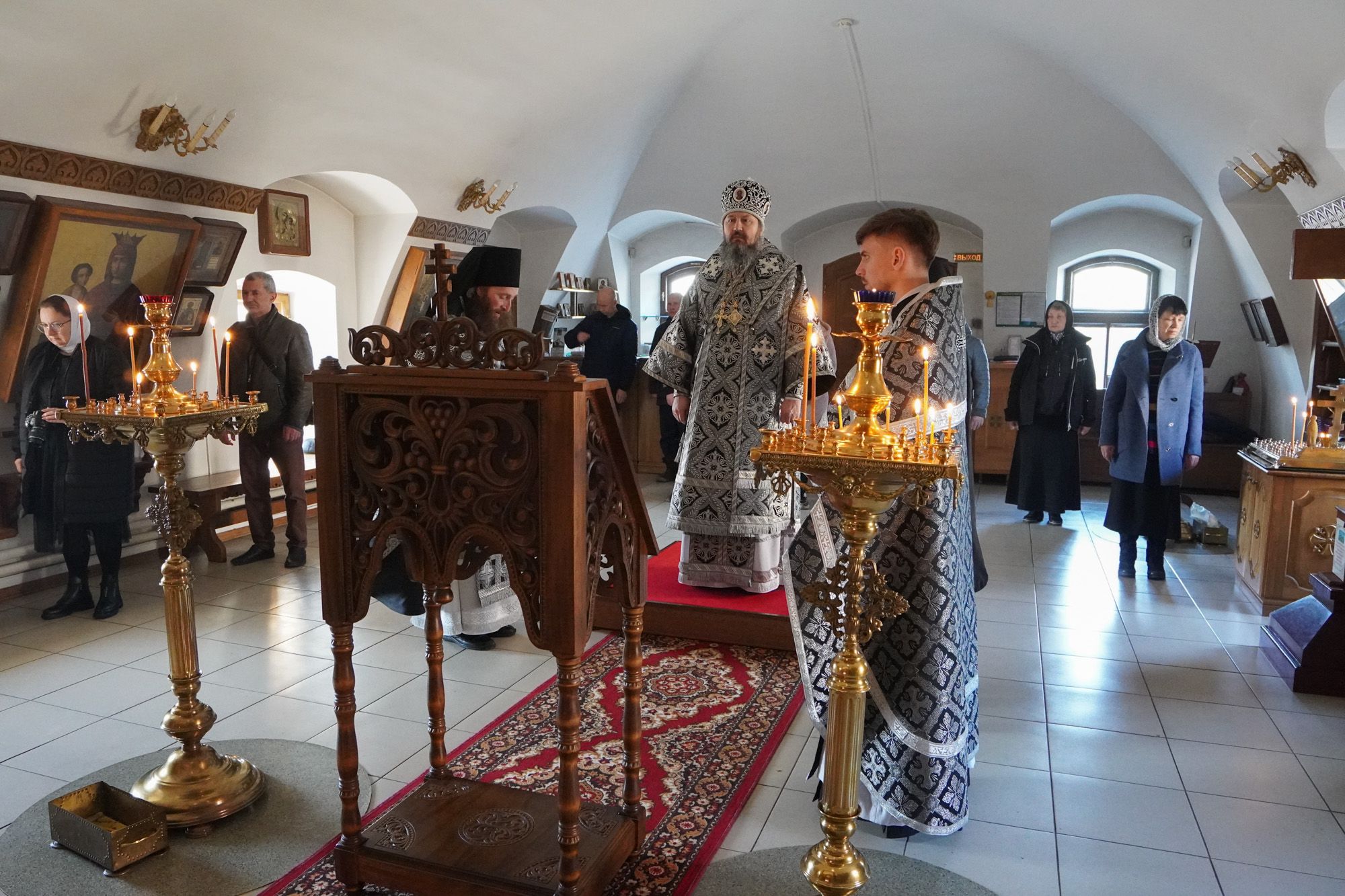 Епископ Варфоломей совершил Литургию Преждеосвященных Даров в Иргизском Воскресенском мужском монастыре с. Криволучье Балаковского района