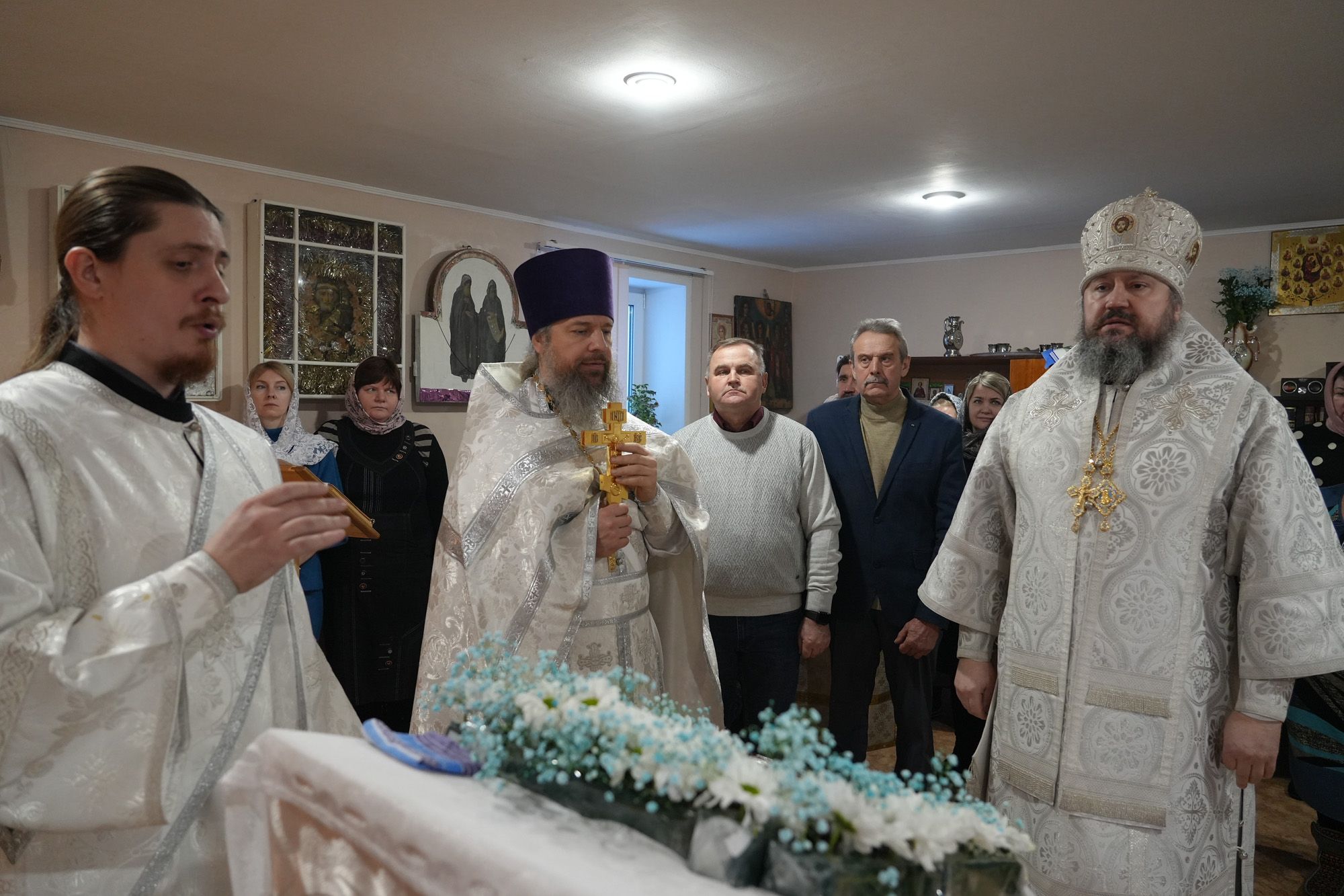 Епископ Варфоломей совершил Божественную Литургию в храме Казанской иконы Божией Матери с. Николаевка