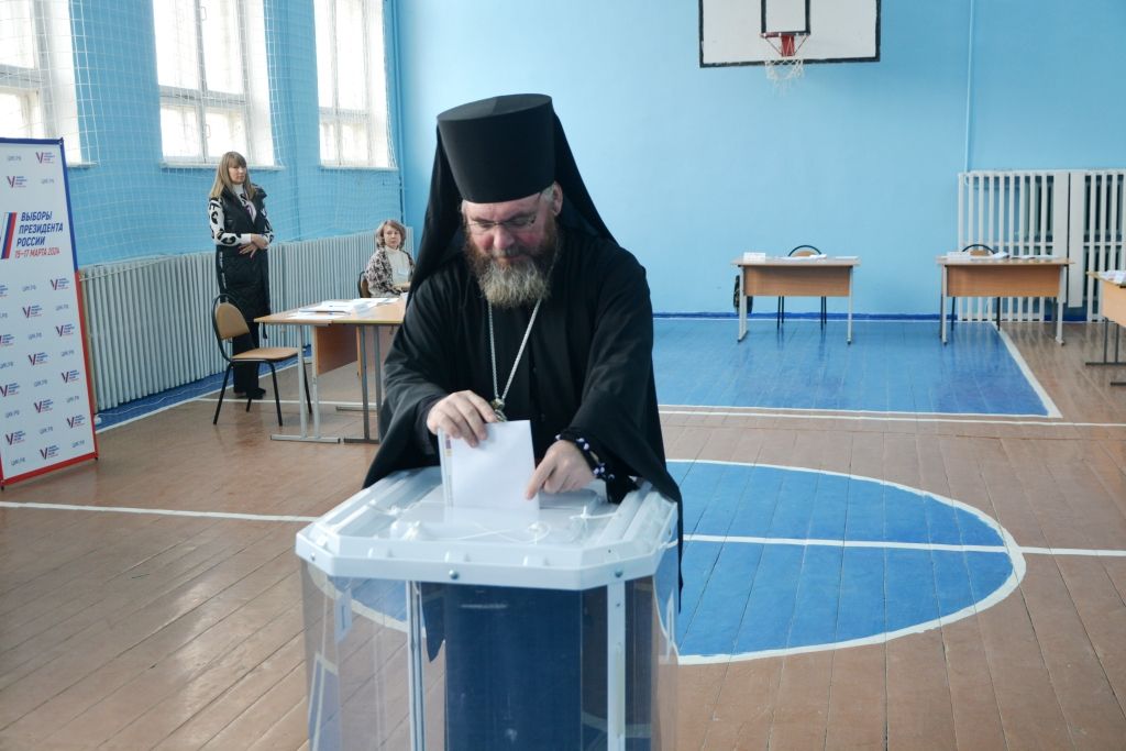 Епископ Тарасий принял участие в голосовании