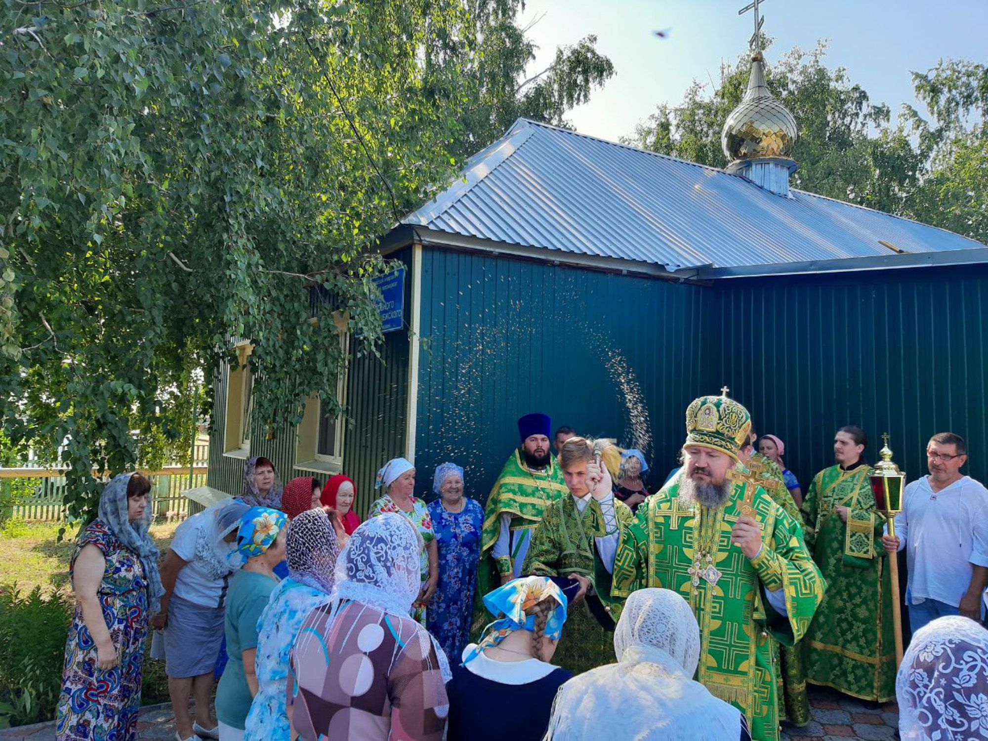 Епископ Варфоломей совершил Божественную литургию в храме преподобного Сергия Радонежского п. Головановский