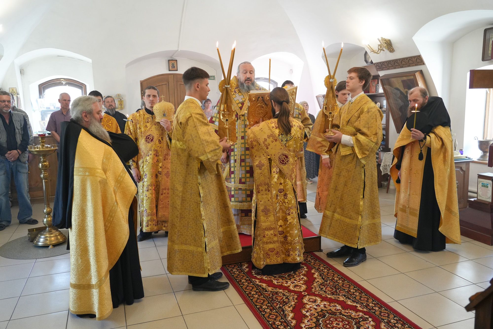 Епископ Варфоломей совершил всенощное бдение в Иргизском Воскресенском мужском монастыре с. Криволучье