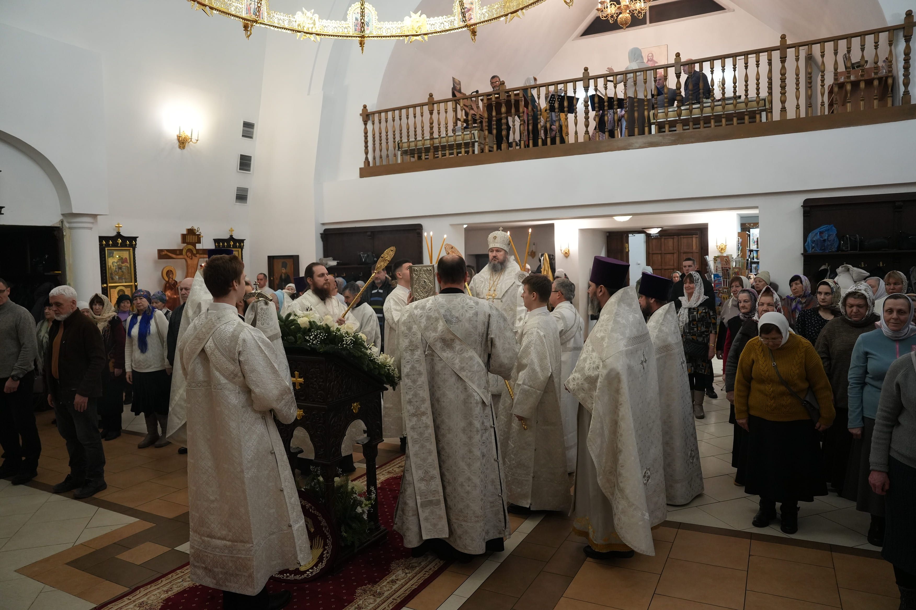 Епископ Варфоломей совершил Божественную литургию в храме Рождества Христова г. Балаково