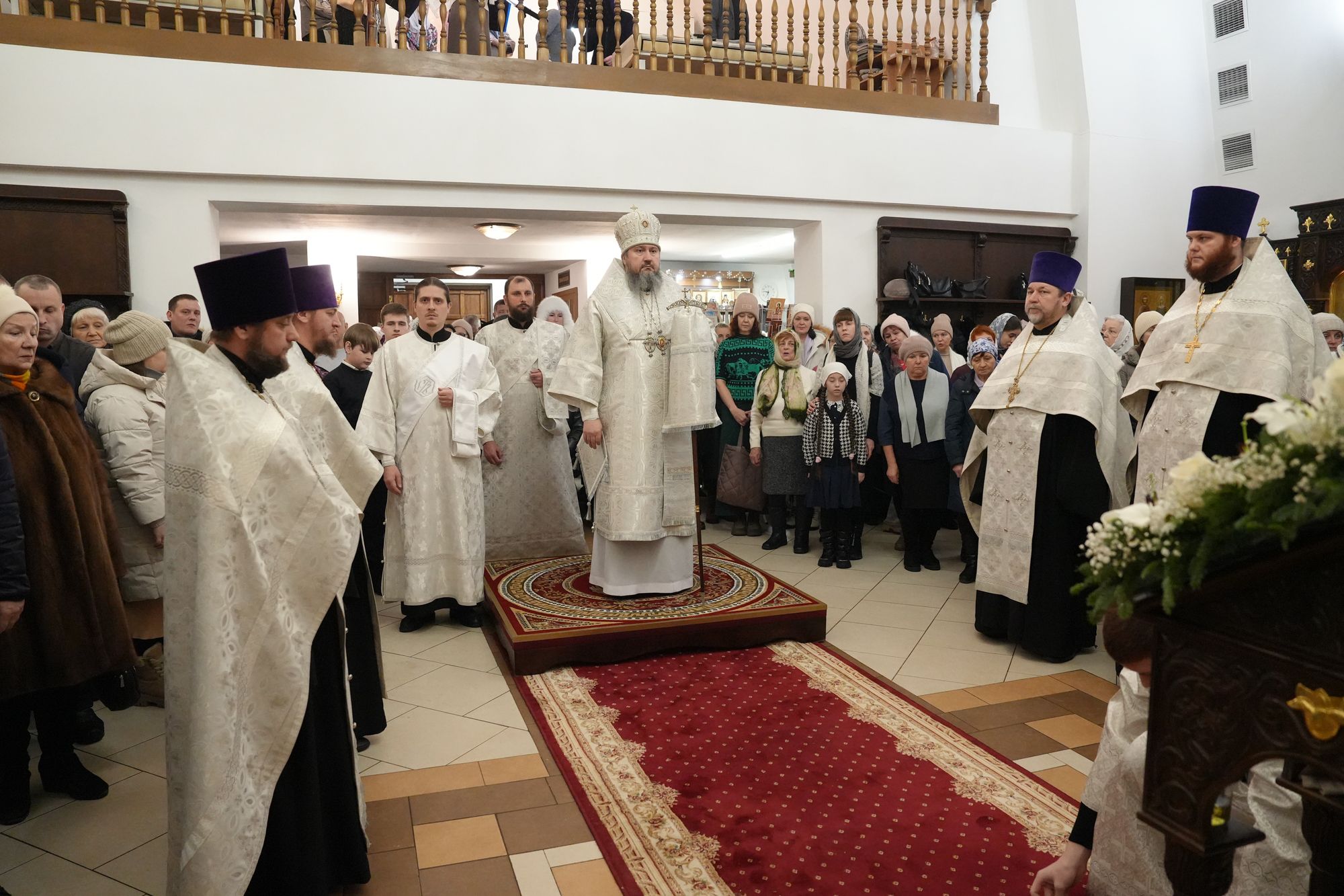 Епископ Варфоломей совершил всенощное бдение в храме Рождества Христова г. Балаково