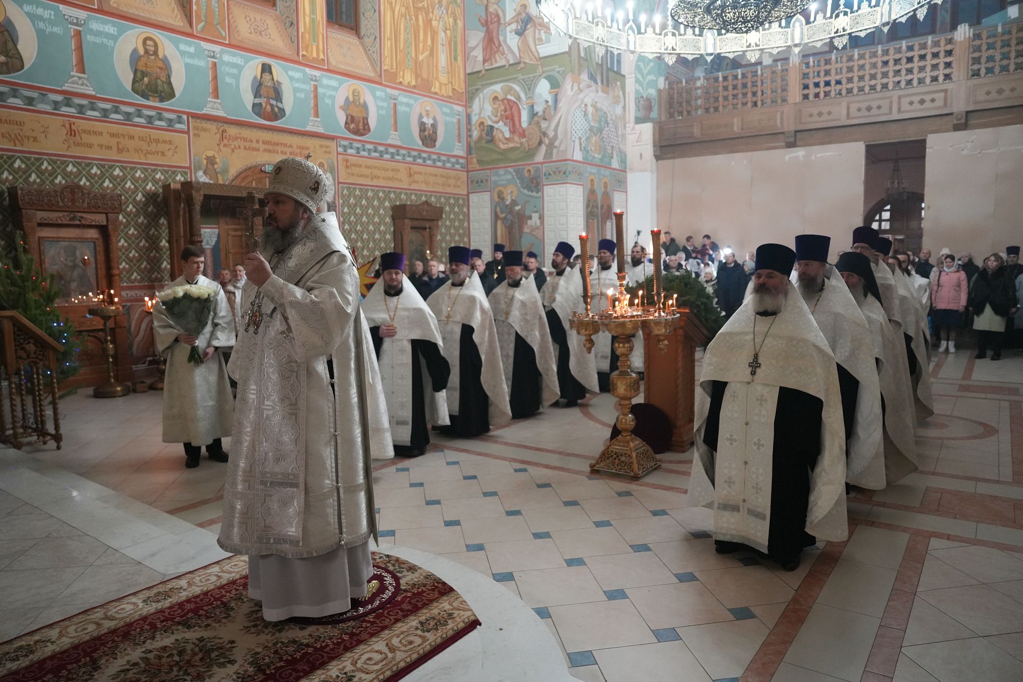 Епископ Варфоломей совершил Великую Рождественскую вечерню в Свято-Троицком кафедральном соборе г. Балаково