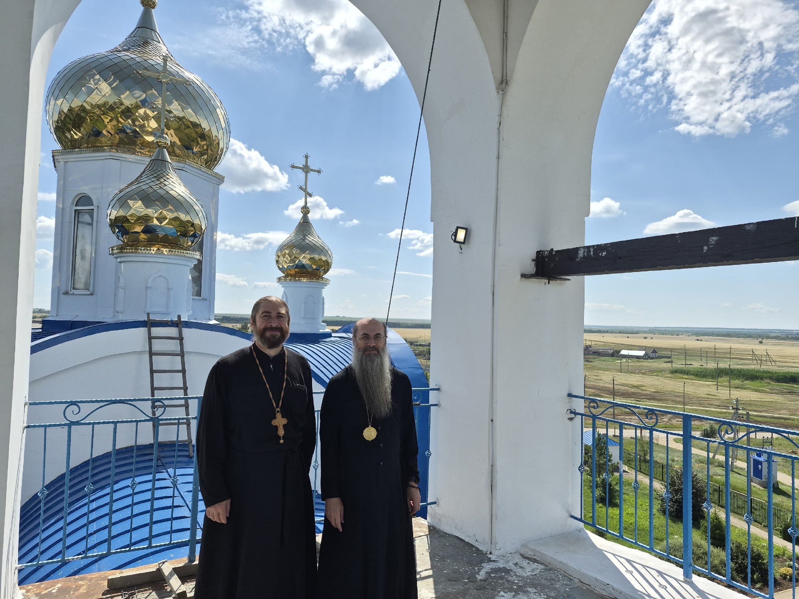 Епископ Иннокентий совершил молебен в храме п. Горный